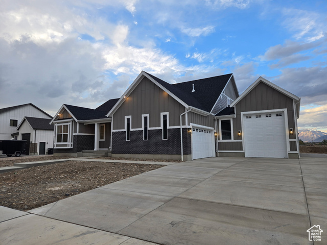 Photo 6 for MLS #2102028 at 1559 E 820 North #107