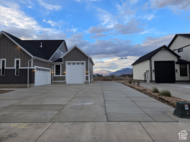 Photo 7 for MLS #2102028 at 1559 E 820 North #107