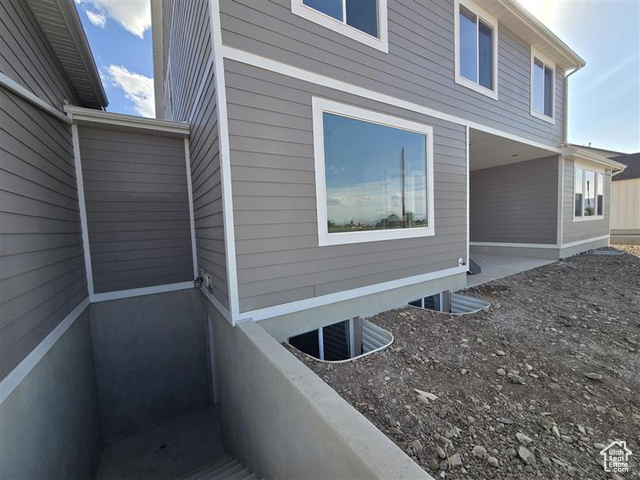 Photo 11 for MLS #2102028 at 1559 E 820 North #107