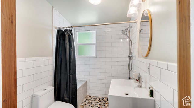 Photo 8 for MLS #2102034 at 327 E Coatsville Ave