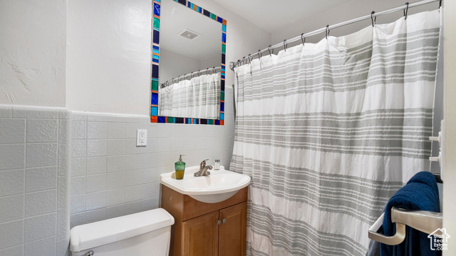 Photo 11 for MLS #2102034 at 327 E Coatsville Ave
