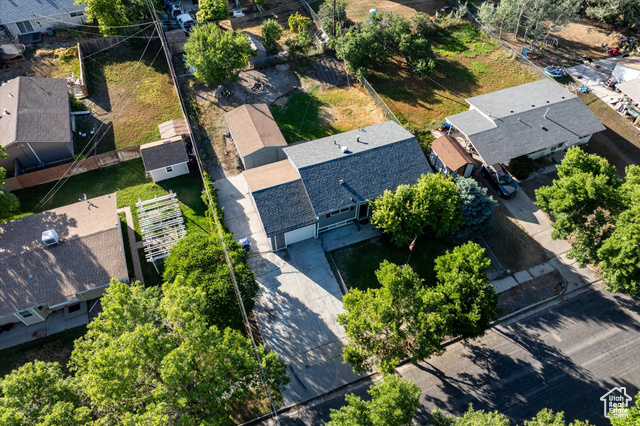 Photo 42 for MLS #2102041 at 1363 N Jefferson Ave