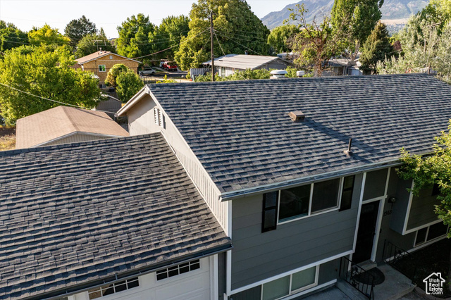 Photo 49 for MLS #2102041 at 1363 N Jefferson Ave