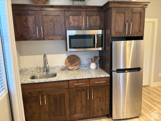 Photo 46 for MLS #2102054 at 2721 E Hazel Dr