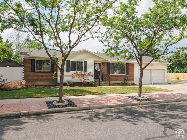 1420 E LONGDALE DR, Sandy UT 84092