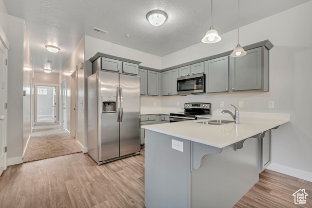 Photo 10 for MLS #2102059 at 1834 W Newcastle Ln #E204