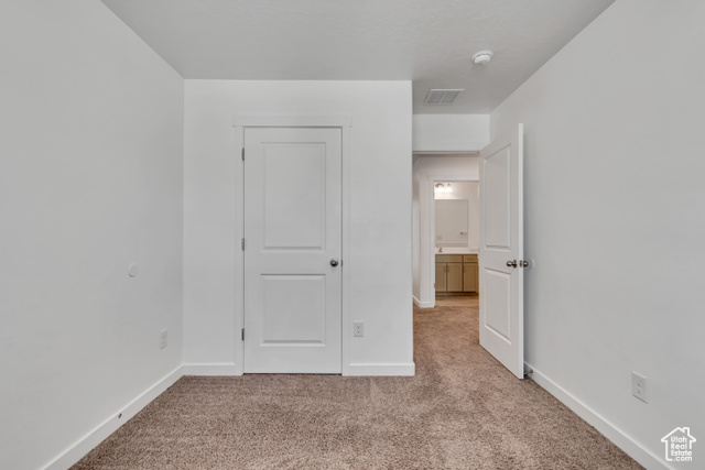 Photo 17 for MLS #2102068 at 77 N Voyager Ln