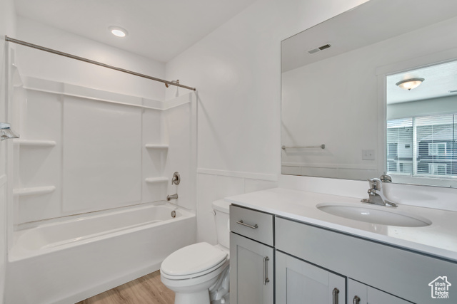 Photo 25 for MLS #2102068 at 77 N Voyager Ln