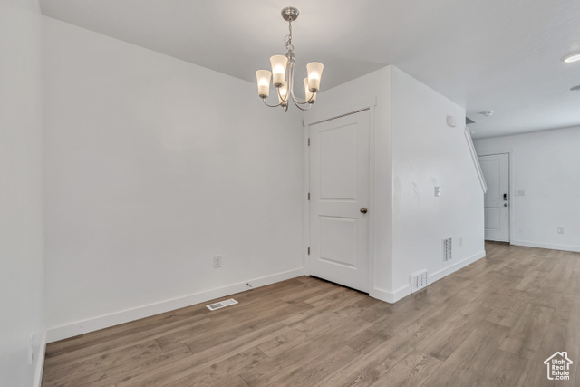 Photo 14 for MLS #2102068 at 77 N Voyager Ln