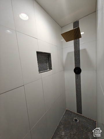 Photo 32 for MLS #2102101 at 2444 N Stanley Crane Dr