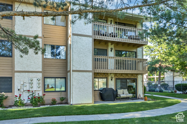 Photo 14 for MLS #2102107 at 1460 E Highland Cove Ln #223