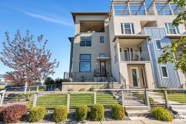 4594 W DAYBREAK RIM WAY, South Jordan UT 84009