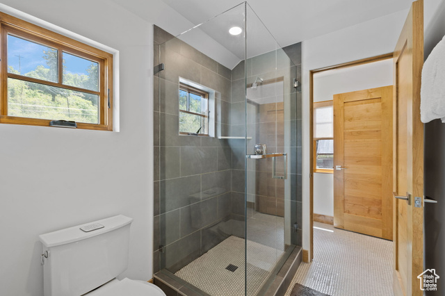 Photo 47 for MLS #2102128 at 80 Daly Ave