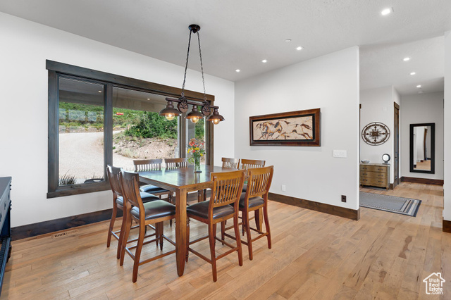 Photo 11 for MLS #2102141 at 1212 Splendor Valley Rd