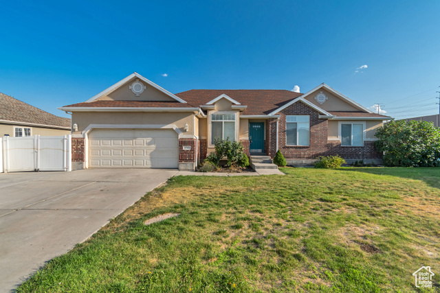 5747 W MIRROR DR, West Jordan UT 84081