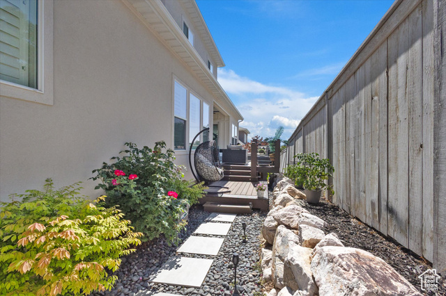 Photo 32 for MLS #2102182 at 2321 E John Holladay Ct