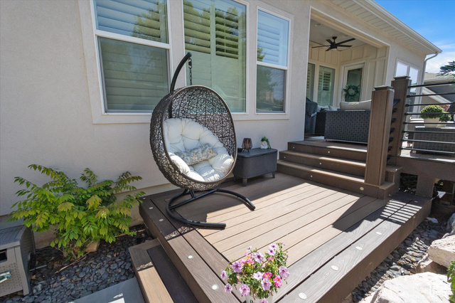 Photo 33 for MLS #2102182 at 2321 E John Holladay Ct