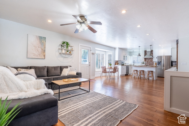 3165 W 7720 S, West Jordan UT 84084