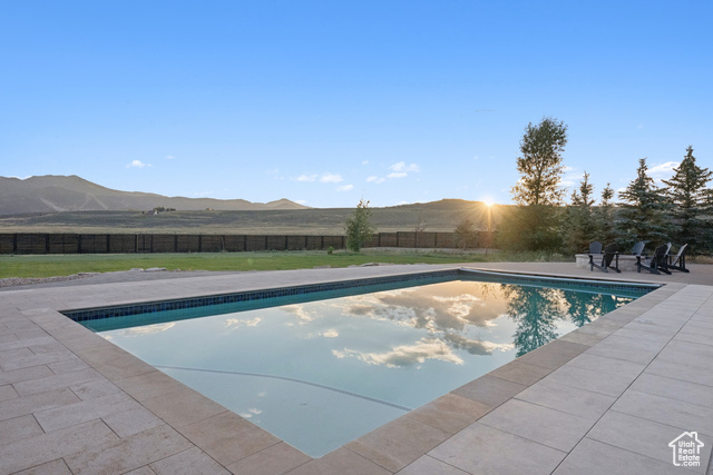 Photo 76 for MLS #2102256 at 7005 N Greenfield Dr