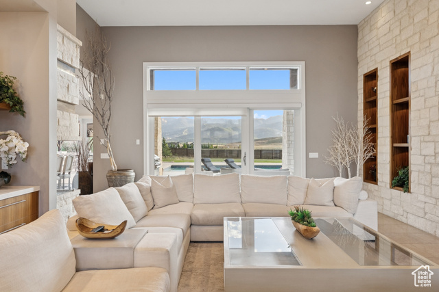 Photo 12 for MLS #2102256 at 7005 N Greenfield Dr