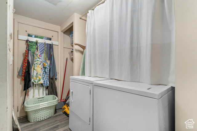 Photo 30 for MLS #2102263 at 1243 E Siesta Dr