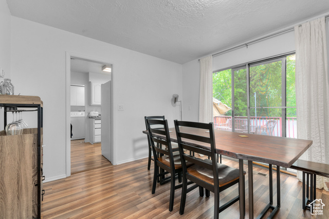 Photo 25 for MLS #2102263 at 1243 E Siesta Dr