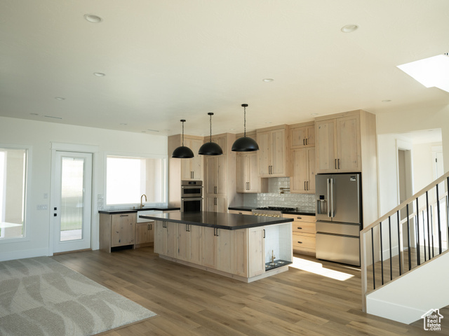 Photo 12 for MLS #2102280 at 1029 S Seminole Way