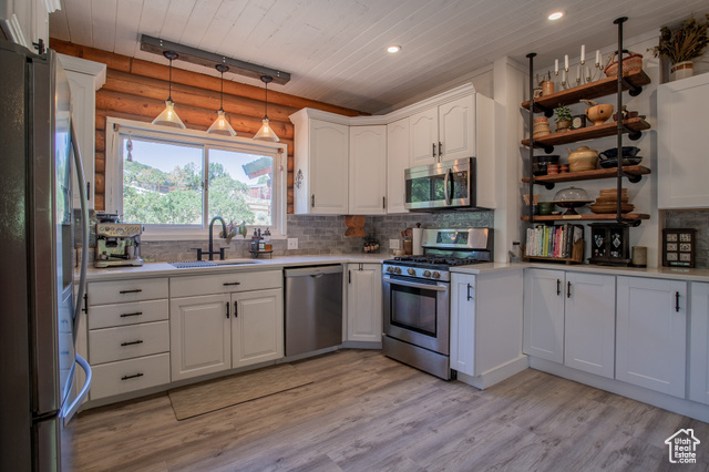 Photo 21 for MLS #2102286 at 15173 S Rose Canyon Rd
