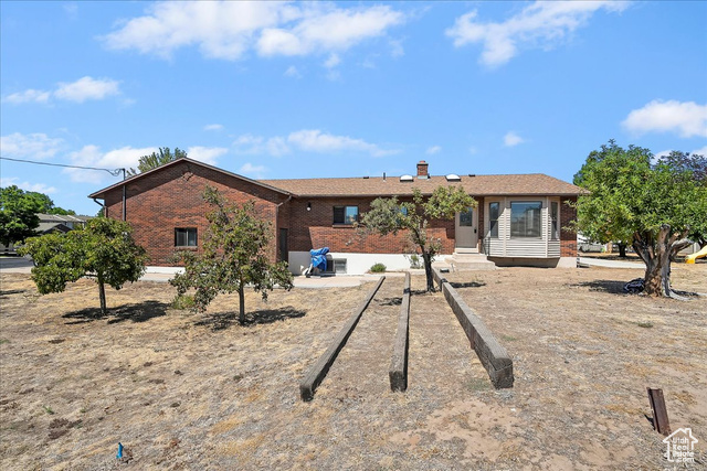 626 W 800 ST, Clinton UT 84015