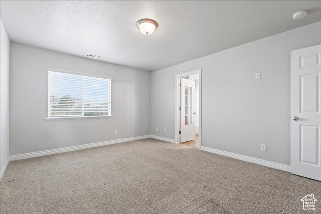 Photo 13 for MLS #2102328 at 683 W Saratoga Chase Dr