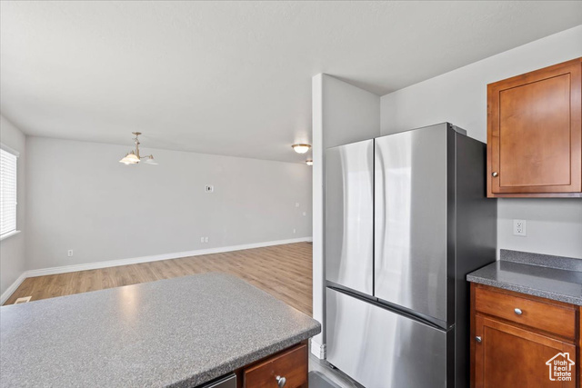 Photo 9 for MLS #2102328 at 683 W Saratoga Chase Dr