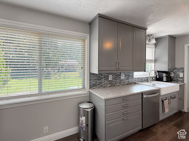 Photo 7 for MLS #2102332 at 1363 Lewis Dr