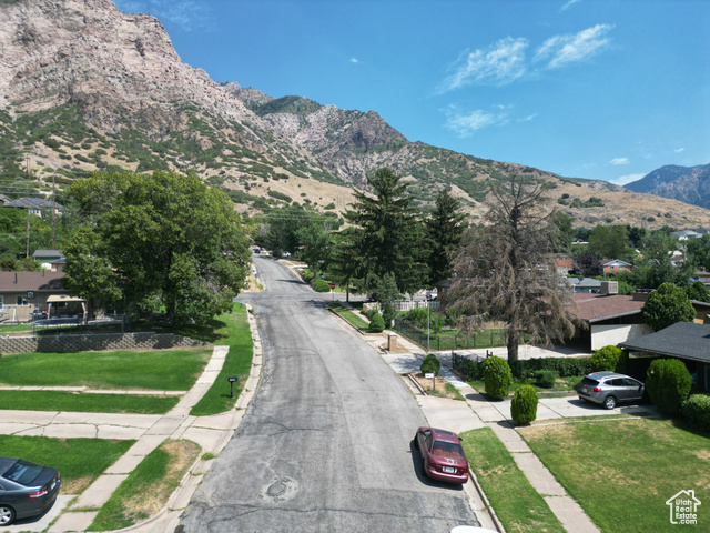 Photo 20 for MLS #2102332 at 1363 Lewis Dr