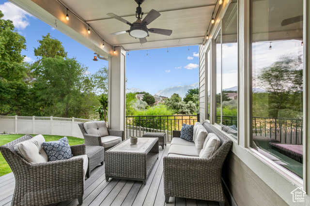 Photo 11 for MLS #2102334 at 1266 W Country Ridge Dr