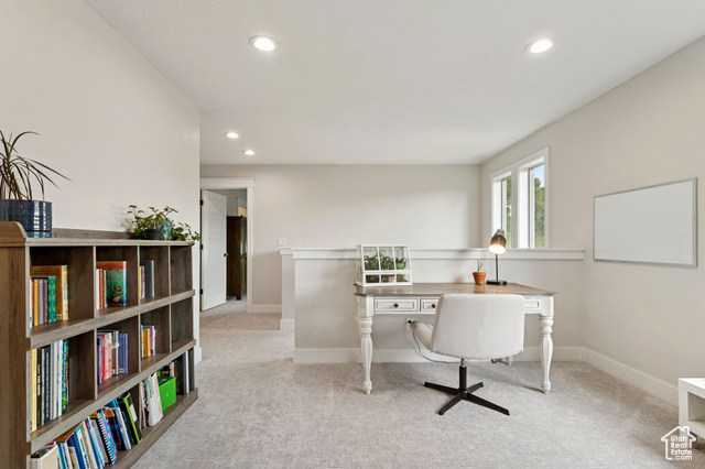 Photo 13 for MLS #2102334 at 1266 W Country Ridge Dr