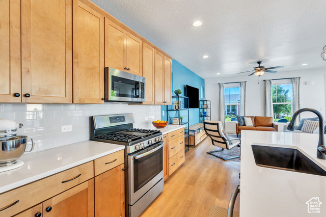 Photo 8 for MLS #2102336 at 6468 W Sunrise Field Dr