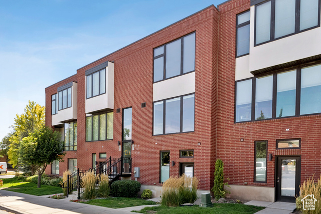 676 E MARKEA AVE #7, Salt Lake City UT 84102