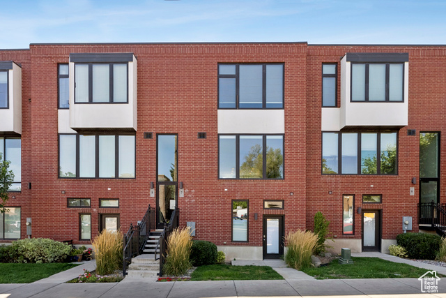 676 E MARKEA AVE #7, Salt Lake City UT 84102