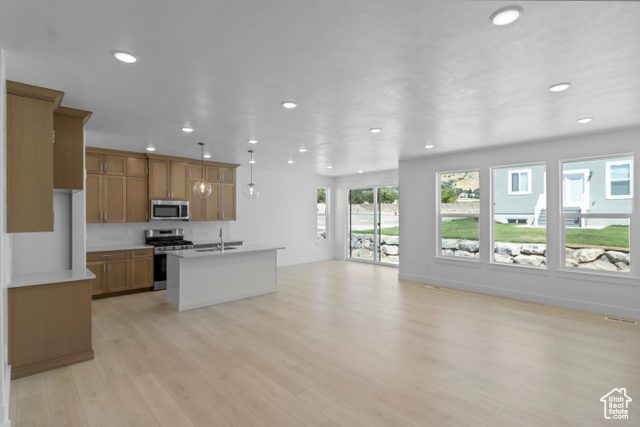 Photo 3 for MLS #2102343 at 628 N 240 East