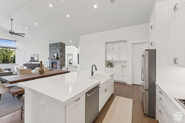 Photo 19 for MLS #2102351 at 3105 N 250 West