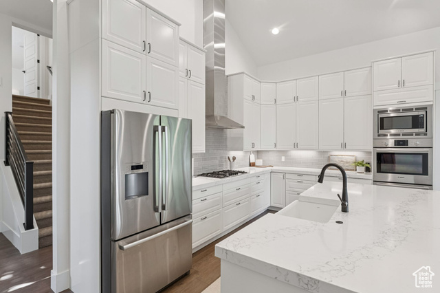 Photo 18 for MLS #2102351 at 3105 N 250 West