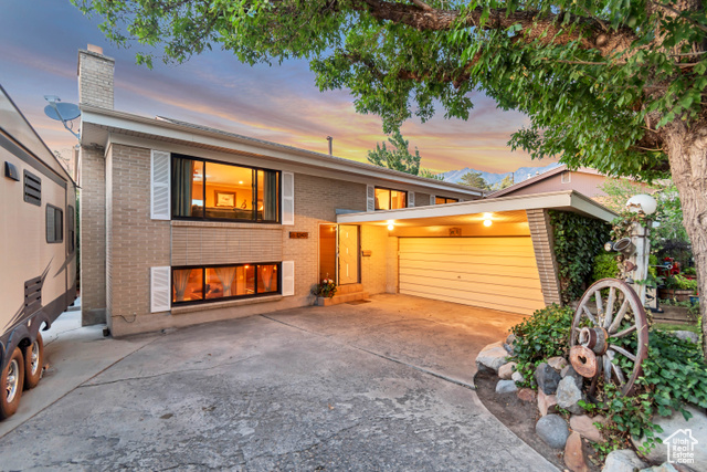 2365 E CAMPUS DR, Cottonwood Heights UT 84121