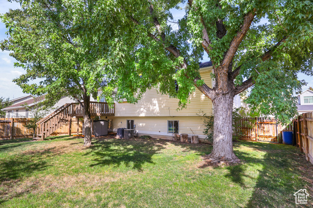 Photo 26 for MLS #2102373 at 1302 E 3150 North