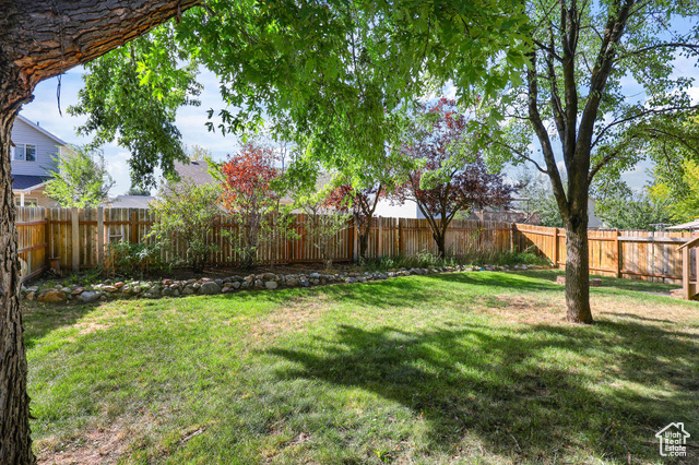 Photo 27 for MLS #2102373 at 1302 E 3150 North
