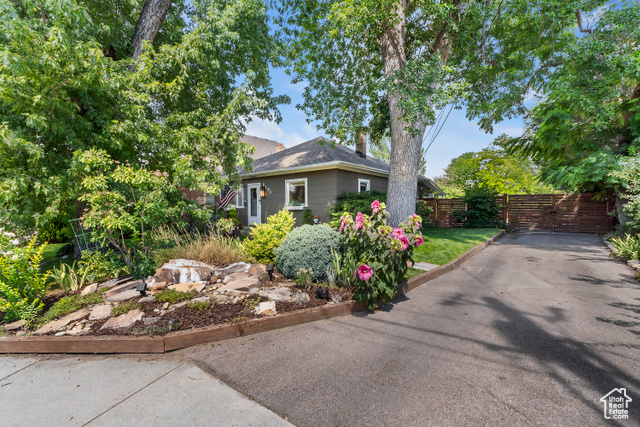 MLS #2102374 - 8191 S 1000 East
