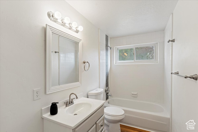 Photo 16 for MLS #2102385 at 2486 N 690 West