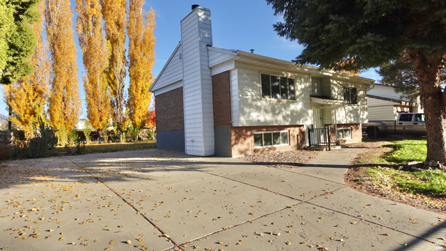 2486 N 690 W
                     MLS #2102385