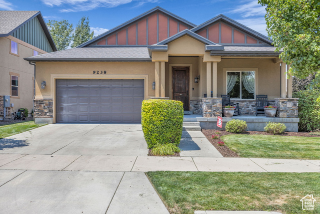 9238 S BRIGHTON VIEW DR, Sandy UT 84070