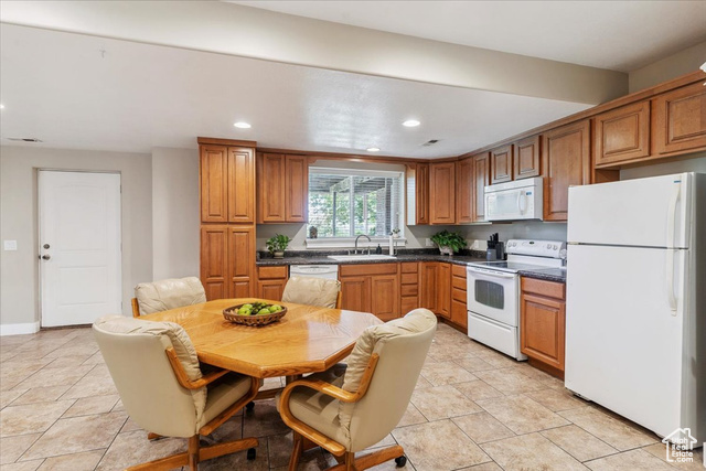 Photo 38 for MLS #2102407 at 922 S 1760 West