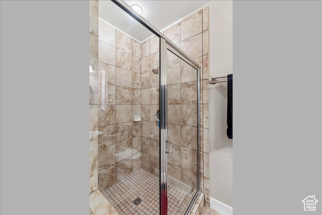 Photo 43 for MLS #2102407 at 922 S 1760 West